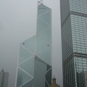 香港島のシンボルのような超高層ビル
