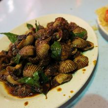 ザル貝のピリ辛炒め