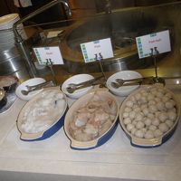 朝ごんのヌードドル。麺と具を選んで調理してもらいます。