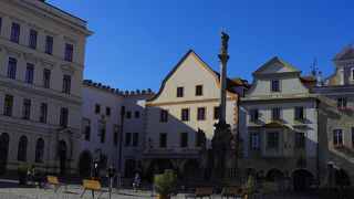 チェスキー・クルムロフの中心的な広場です。