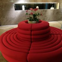 エレベーターを待つところ