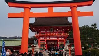 外国人観光客の多さに驚きました。