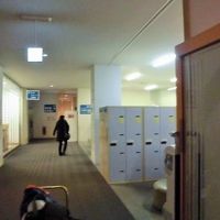 スキーロッカーへ