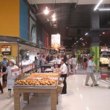 ビッグC (ラチャダムリ店)