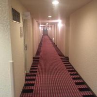 カーペットも老舗感が。