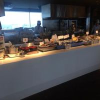 オープンキッチンで解放感あり。