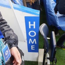 チェルシーのベンチ