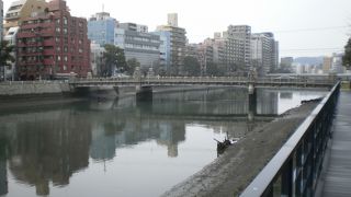 レトロな感じの橋