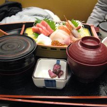 お刺身定食