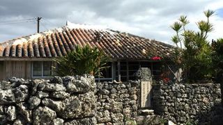 『安里屋ユンタ』の唄で歌われる「安里屋クヤマ」生誕の家