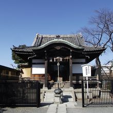 静かなお堂です