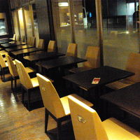 ここで朝食を頂きます。