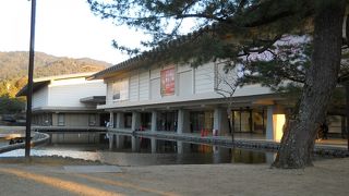 夜間特別開館中、すいていました。