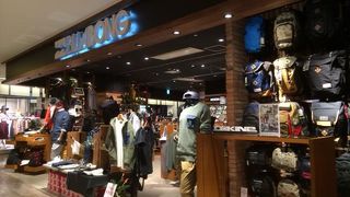 オーストラリア生まれのスポーツウェア