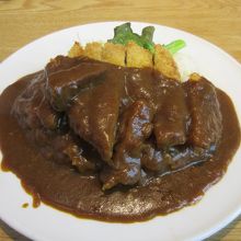 カツカレー９５０円