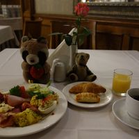 温かいお料理や野菜など品数は豊富です。