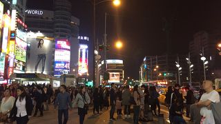 台北の渋谷と言われています