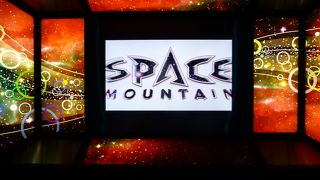 真っ暗な中を疾走