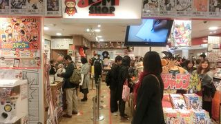 グッズはスマホでは代役にならない