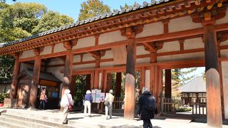 金堂の千手観音立像は圧巻ですねぇ