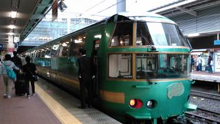 予約が取りにくい人気列車