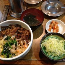 750円でこの充実っぷり