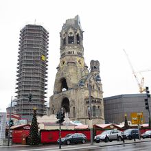 異様な廃墟、ヴィルヘルム皇帝記念教会