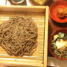 「あつもりそば」１人前です。