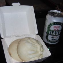 我が家は、肉まんにはビール