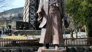 大砲鋳造のために築造された現代の溶鉱炉