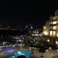 夜になるとこんな感じ。