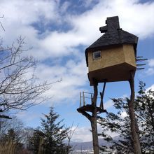 不安定さが可笑しさをかもし出すのかな？