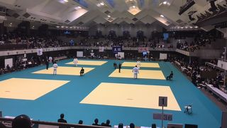 駅から近い武道館