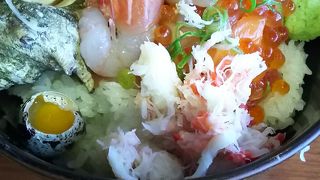 海鮮盛りだくさん