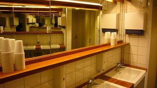 アアルトカフェ併設