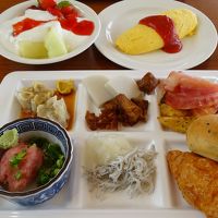 朝食ブッフェ：和食も洋食も両方いただきました。