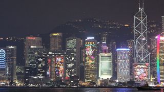 朝も昼も夜も訪れたい