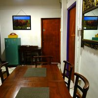 共同キッチンを利用できる。