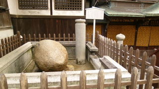 願いを込め御湯をかけましょう