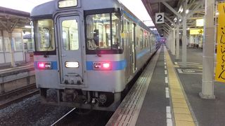 めまぐるしくかわる車窓がぴかいち