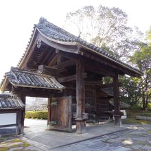 藩庁門