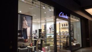 英国生まれのシューズブランド