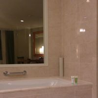 バスから　ジュンジェイコブズのチューブタイプ