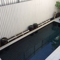 プールは小さい