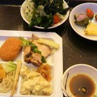 夕食バイキング　カニとステーキの写真を撮り忘れ