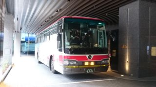 乗り換えがないので大きな荷物があるときは便利