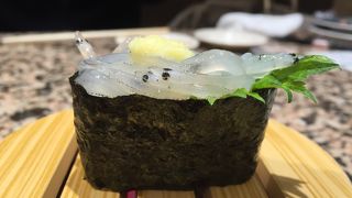 回転寿司ってレベルじゃない