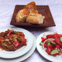 ディナー。このほかにも２品ほどあり。品数多くて満足！