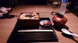 Westin内、高級感ある和食レストラン