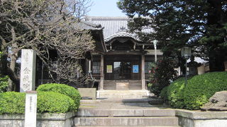 目黒区最初の小学校が開設されたところ